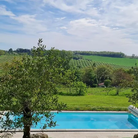 La Boheme Panzió Condom