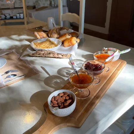 La Boheme Bed & Breakfast