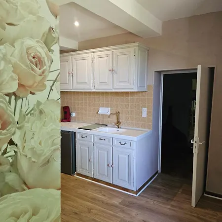 Bed & Breakfast La Boheme 3*