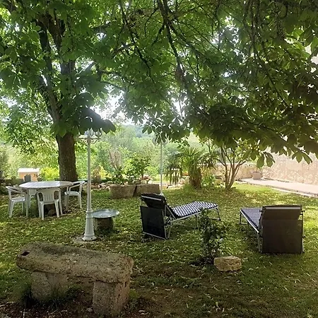 Oda ve Kahvaltı La Boheme 3*